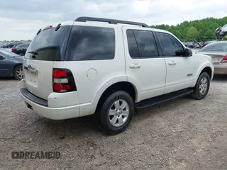 2008 Ford Explorer XLT with VIN 1FMEU63E38UB07385, listed as a IAAI auction lot 42300707 with 305,049 mi miles and . Bid and sale history available at DreamBid. Image 4.