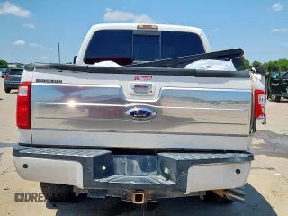 2016 Ford F-250 Lariat with VIN 1FT7W2BT4GEB75820, listed as a Copart auction lot 60885475 with 91,786 mi miles and Salvage title. Bid and sale history available at DreamBid. Image 6.