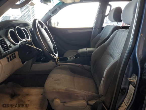 2005 Toyota 4Runner SR5 with VIN JTEZU14R658037276, listed as a Copart auction lot 46859195 with 250,926 mi miles and Clean Title. Bid and sale history available at carsss.com. Image 7.