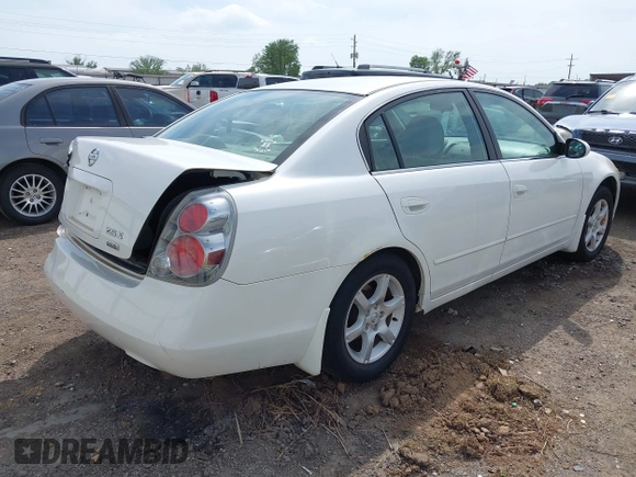 2006 Nissan Altima S with VIN 1N4AL11D76N429043, listed as a IAAI auction lot 42061407 with 163,528 mi miles and . Bid and sale history available at DreamBid. Image 4.