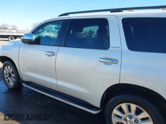 2012 Toyota Sequoia Platinum with VIN 5TDYY5G18CS037726, listed as a IAAI auction lot 41328357 with 98,353 mi miles. Bid and sale history available at carsss.com. Image 14.
