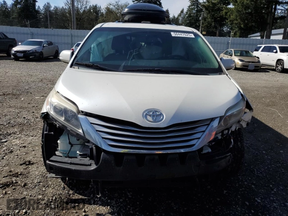 2015 Toyota Sienna Ltd with VIN 5TDDK3DC8FS094426, listed as a Copart auction lot 50447625 with 109,608 mi miles and Salvage Title. Bid and sale history available at carsss.com. Image 5.