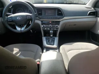 2020 Hyundai Elantra SE z VIN KMHD74LF4LU949239, wystawiony jako Copart lot #55599705 z przebiegiem 88 744 mil mil oraz Czysty tytuł • Clean title. Historia ofert i sprzedaży dostępna na DreamBid. Obrazek 8.