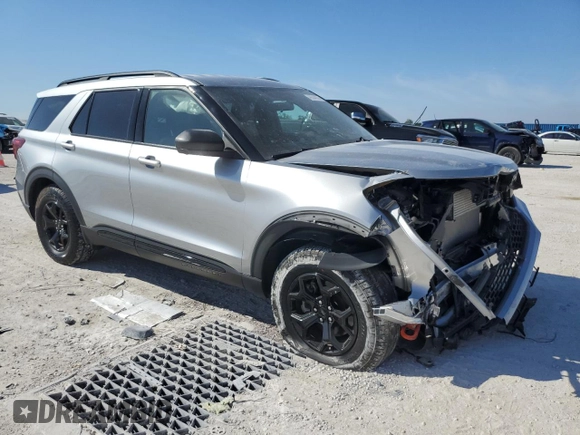 2022 Ford Explorer Timberline with VIN 1FMSK8JH4NGB61497, listed as a Copart auction lot 49244035 with 40,044 mi miles and Salvage Title. Bid and sale history available at carsss.com. Image 4.
