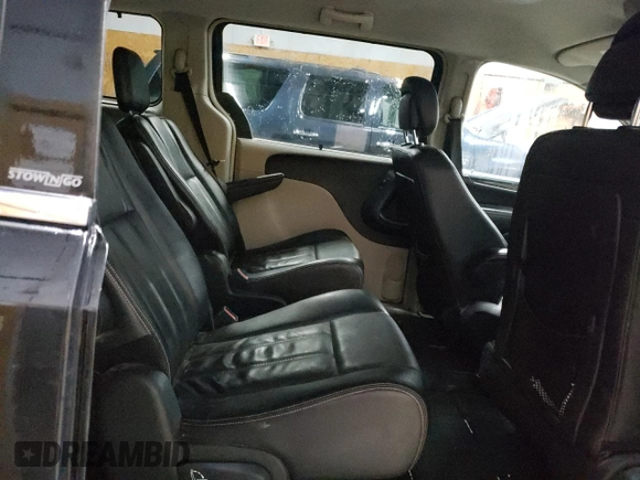 2014 Chrysler Town & Country Touring with VIN 2C4RC1BG0ER229189, listed as a Copart auction lot 54575745 with 210,261 mi miles and Clean Title. Bid and sale history available at carsss.com. Image 11.