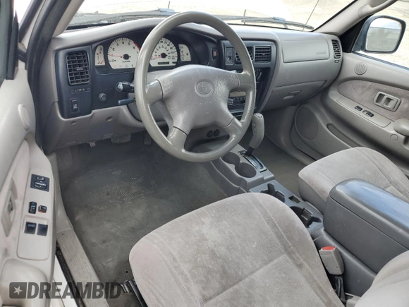 2001 Toyota Tacoma PreRunner with VIN 5TESM92N61Z838478, listed as a Copart auction lot 53168835 with 370,184 mi miles and Salvage title. Bid and sale history available at DreamBid. Image 8.