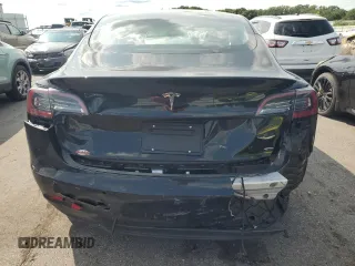 2022 Tesla Model 3 with VIN 5YJ3E1EA5NF186293, listed as a Copart auction lot 66789134 with 71,471 mi miles and Salvage Title. Bid and sale history available at DreamBid. Image 6.