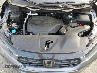 2025 Honda Odyssey Touring с VIN 5FNRL6H82SB008424, выставлен на аукционе Copart как лот 56060855 с пробегом Не указан миль и Списание • Salvage title. История ставок и продаж доступна на DreamBid. Изображение 12.