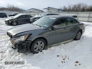 2010 Honda Accord EX with VIN 1HGCP2E79AA075383, listed as a Copart auction lot 43561635 with 175,911 mi miles and Salvage title. Bid and sale history available at DreamBid. Image 1.