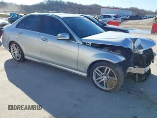 2013 Mercedes-Benz C-Class C 250 Sport with VIN WDDGF4HB8DG097235, listed as a IAAI auction lot 41641087 with 140,137 mi miles. Bid and sale history available at carsss.com. Image 1.
