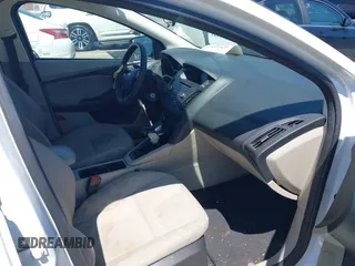 2017 Ford Focus SE with VIN 1FADP3F29HL234323, listed as a IAAI auction lot 42143821 with 138,860 mi miles. Bid and sale history available at carsss.com. Image 5.
