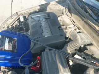 2002 Hyundai Elantra GLS с VIN KMHDN45D12U445246, выставлен на аукционе IAAI как лот 42711025 с пробегом 270 112 миль миль и . История ставок и продаж доступна на DreamBid. Изображение 12.