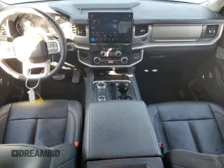 2024 Ford Expedition Max XLT with VIN 1FMJK1J83REA32266, listed as a Copart auction lot 47216965 with 26,177 mi miles and Clean Title. Bid and sale history available at DreamBid. Image 8.