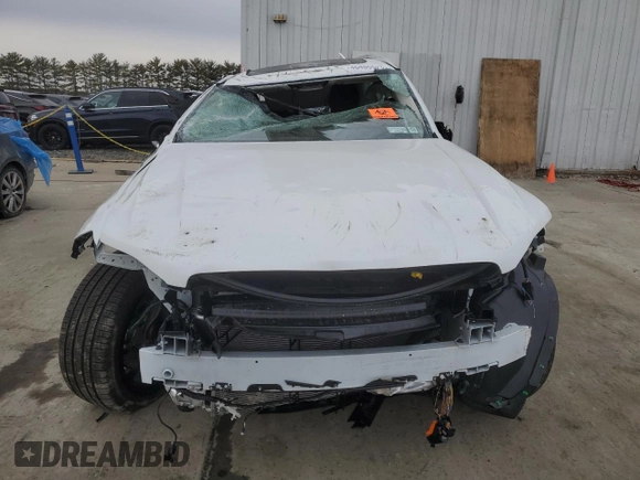 2025 Volvo XC90 Plus with VIN YV4062PE6S1347855, listed as a Copart auction lot 46486525 with 1,696 mi miles and Salvage Title. Bid and sale history available at DreamBid. Image 5.