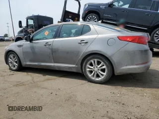 2013 Kia Optima EX z VIN 5XXGN4A74DG090437, wystawiony jako Copart lot #60822225 z przebiegiem 138 596 mil mil oraz Czysty tytuł • Clean title. Historia ofert i sprzedaży dostępna na DreamBid. Obrazek 2.