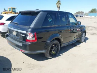 2013 Land Rover Range Rover Sport HSE LUX with VIN SALSK2D43DA761190, listed as a IAAI auction lot 41621909 with 122,407 mi miles. Bid and sale history available at carsss.com. Image 4.