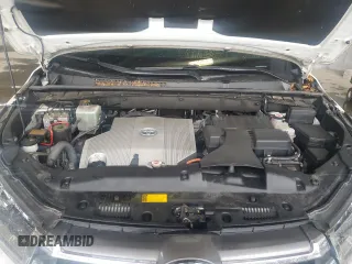 2018 Toyota Highlander Hybrid Limited with VIN 5TDDGRFH8JS038203, listed as a Copart auction lot 57335035 with 66,269 mi miles and Salvage title. Bid and sale history available at DreamBid. Image 12.