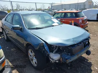2012 Ford Fusion SE with VIN 3FAHP0HA1CR315945, listed as a IAAI auction lot 42076103 with 187,790 mi miles. Bid and sale history available at carsss.com. Image 1.