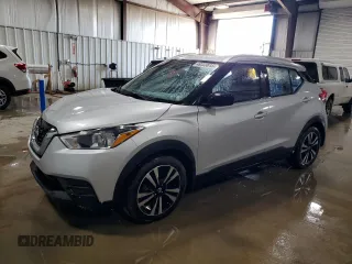 2018 Nissan Kicks S with VIN 3N1CP5CU0JL509842, listed as a Copart auction lot 48223615 with 79,724 mi miles and Salvage Title. Bid and sale history available at carsss.com. Image 1.
