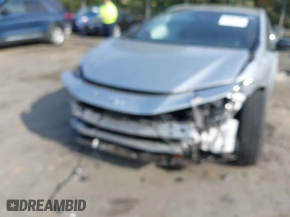 2024 Toyota Prius LE with VIN JTDACAAU2R3020491, listed as a IAAI auction lot 42004580 with 22,812 mi miles and . Bid and sale history available at DreamBid. Image 6.