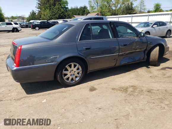 2011 Cadillac DTS Premium Collection z VIN 1G6KH5E64BU116540, wystawiony jako Copart lot #55257305 z przebiegiem 108 360 mil mil oraz Szkoda całkowita • Salvage title. Historia ofert i sprzedaży dostępna na DreamBid. Obrazek 3.