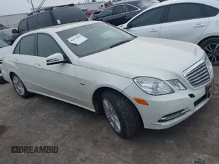2012 Mercedes-Benz E E 350 Luxury with VIN WDDHF5KB0CA588841, listed as a IAAI auction lot 41371990 with 108,480 mi miles. Bid and sale history available at carsss.com. Image 1.