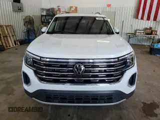 2024 Volkswagen Atlas SEL with VIN 1V2BR2CA9RC582947, listed as a Copart auction lot 55871905 with Not provided miles and Salvage title. Bid and sale history available at DreamBid. Image 5.