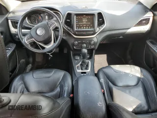 2016 Jeep Cherokee Limited z VIN 1C4PJMDB3GW186879, wystawiony jako Copart lot #59862395 z przebiegiem 178 598 mil mil oraz Szkoda całkowita • Salvage title. Historia ofert i sprzedaży dostępna na DreamBid. Obrazek 8.