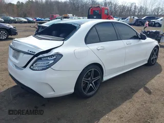 2016 Mercedes-Benz C 450 AMG z VIN 55SWF6EB9GU109668, wystawiony jako IAAI lot #41833350 z przebiegiem 104 567 mil mil oraz . Historia ofert i sprzedaży dostępna na DreamBid. Obrazek 4.