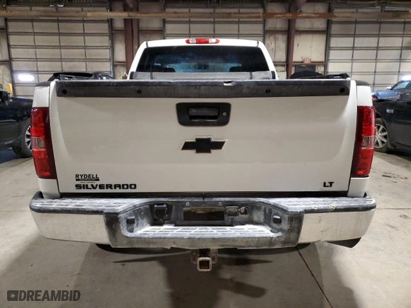 2011 Chevrolet Silverado 1500 LT with VIN 1GCRKSE30BZ378124, listed as a Copart auction lot 49833745 with 177,135 mi miles and Salvage Title. Bid and sale history available at carsss.com. Image 6.