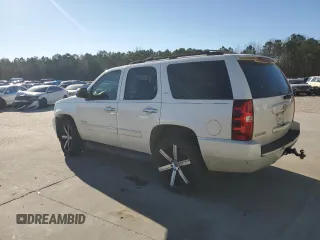 2010 Chevrolet Tahoe LTZ z VIN 1GNUCCE07AR209260, wystawiony jako Copart lot #89084135 z przebiegiem 286 975 mil mil oraz Szkoda całkowita • Salvage title. Historia ofert i sprzedaży dostępna na DreamBid. Obrazek 2.