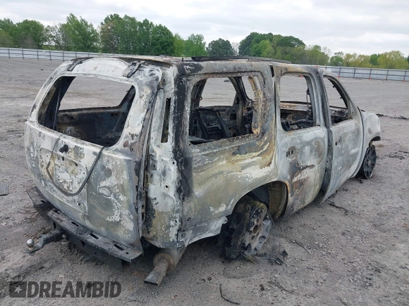 2013 Chevrolet Tahoe LT с VIN 1GNSKBE08DR335104, выставлен на аукционе IAAI как лот 42060922 с пробегом Не указан миль и . История ставок и продаж доступна на DreamBid. Изображение 4.