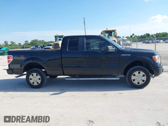 2012 Ford F-150 XL с VIN 1FTEX1EM5CKD15811, выставлен на аукционе IAAI как лот 42701807 с пробегом 153 578 миль миль и . История ставок и продаж доступна на DreamBid. Изображение 13.