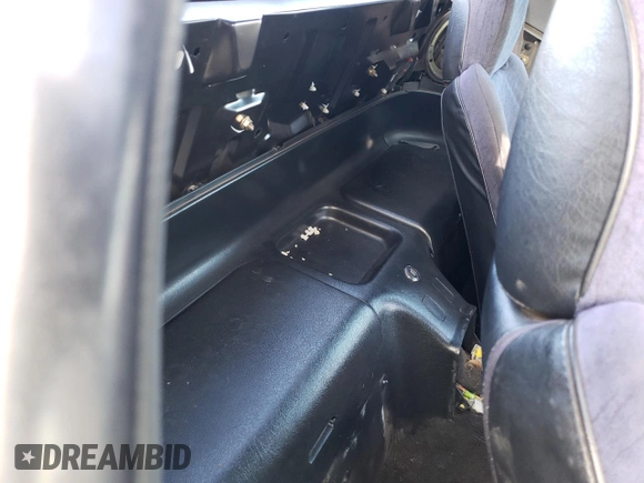 1993 Honda del Sol S с VIN JHMEG1148PS003105, выставлен на аукционе Copart как лот 47877975 с пробегом 196 488 миль миль и На запчасти • Non repairable. История ставок и продаж доступна на DreamBid. Изображение 10.