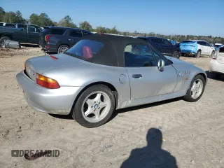 1996 BMW 3-Series Z3 with VIN 4USCH7326TLB67040, listed as a Copart auction lot 42675435 with 274,951 mi miles and Salvage Title. Bid and sale history available at carsss.com. Image 3.