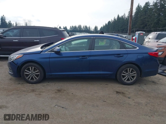 2016 Hyundai Sonata SE z VIN 5NPE24AF7GH327194, wystawiony jako IAAI lot #41393113 z przebiegiem Nie podano mil oraz . Historia ofert i sprzedaży dostępna na DreamBid. Obrazek 14.