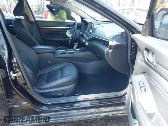 2019 Nissan Altima SL with VIN 1N4BL4EV2KC236359, listed as a IAAI auction lot 41863892 with 85,276 mi miles and . Bid and sale history available at DreamBid. Image 5.