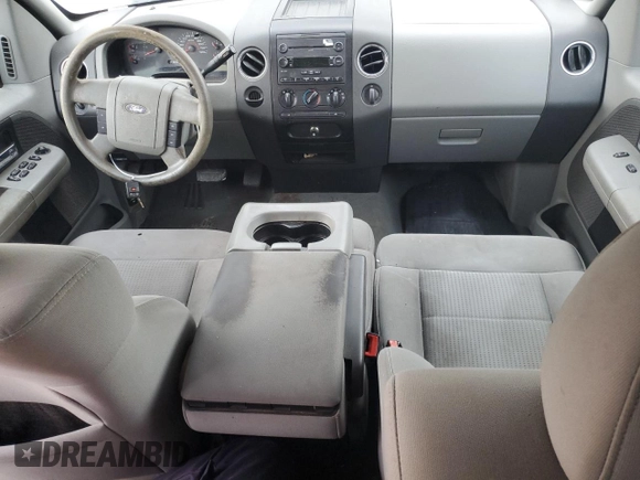 2007 Ford F-150 STX с VIN 1FTRX12W67KD44571, выставлен на аукционе Copart как лот 59526705 с пробегом 122 368 миль миль и Списание • Salvage title. История ставок и продаж доступна на DreamBid. Изображение 8.
