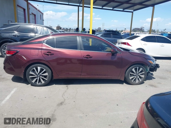 2022 Nissan Sentra SV z VIN 3N1AB8CV1NY253882, wystawiony jako IAAI lot #41942906 z przebiegiem 97 042 mil mil oraz . Historia ofert i sprzedaży dostępna na DreamBid. Obrazek 14.