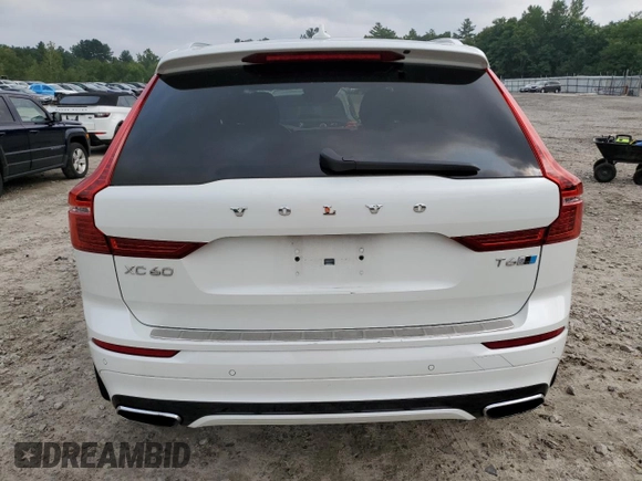 2019 Volvo XC60 R-Design z VIN LYVA22RM9KB233381, wystawiony jako Copart lot #67698424 z przebiegiem 66 835 mil mil oraz Szkoda całkowita • Salvage title. Historia ofert i sprzedaży dostępna na DreamBid. Obrazek 6.