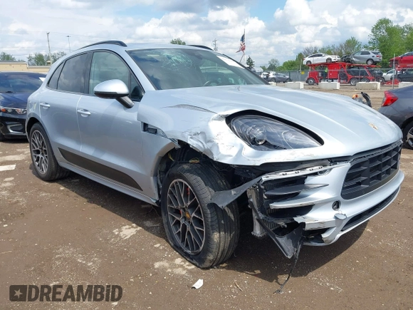 2018 Porsche Macan GTS z VIN WP1AG2A59JLB62326, wystawiony jako IAAI lot #42176369 z przebiegiem 87 686 mil mil oraz . Historia ofert i sprzedaży dostępna na DreamBid. Obrazek 6.