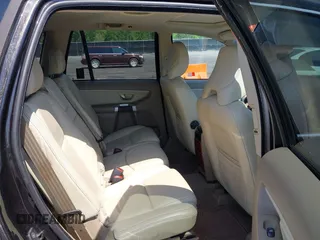 2008 Volvo XC90 V8 with VIN YV4CZ852681425205, listed as a IAAI auction lot 42061729 with 156,884 mi miles. Bid and sale history available at carsss.com. Image 8.