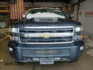 2019 Chevrolet Silverado 3500HD High Country with VIN 1GC4KYEYXKF209724, listed as a Copart auction lot 88151605 with 126,361 mi miles and Salvage Title. Bid and sale history available at carsss.com. Image 5.