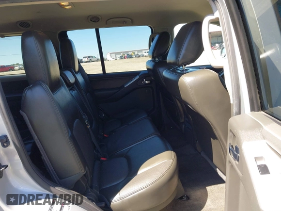 2012 Nissan Pathfinder SV z VIN 5N1AR1NBXCC623537, wystawiony jako IAAI lot #41816762 z przebiegiem 177 261 mil mil oraz . Historia ofert i sprzedaży dostępna na DreamBid. Obrazek 8.