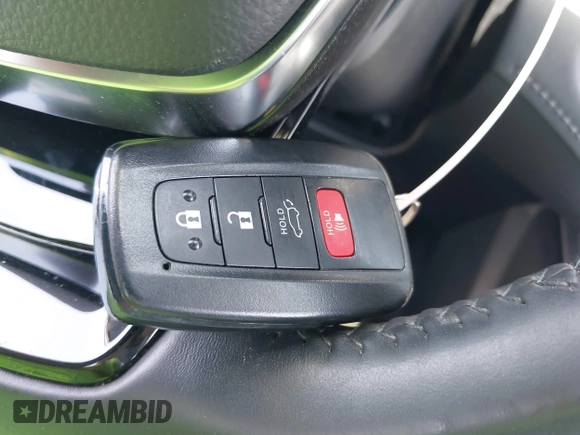 2021 Toyota Highlander L with VIN 5TDZZRAH7MS072385, listed as a IAAI auction lot 42281326 with 101,433 mi miles and . Bid and sale history available at DreamBid. Image 11.