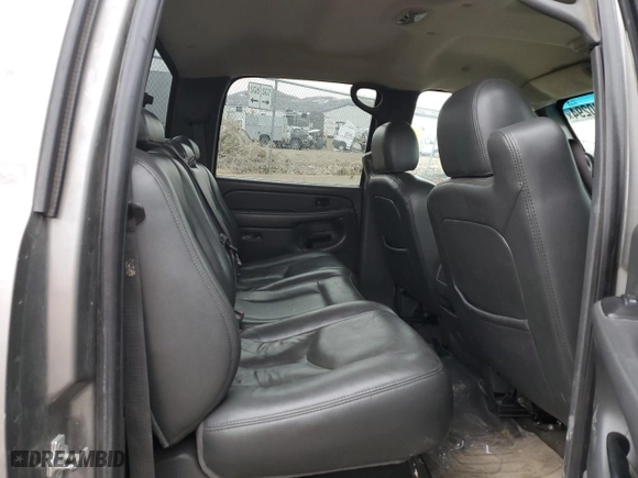 2006 Chevrolet Silverado 3500 DRW LT1 with VIN 1GCJK33D26F267824, listed as a Copart auction lot 86400294 with NaN miles and Salvage Title. Bid and sale history available at carsss.com. Image 10.