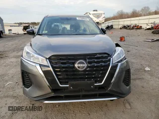 2024 Nissan Kicks S with VIN 3N1CP5BV6RL550465, listed as a Copart auction lot 41500095 with 956 mi miles and Salvage Title. Bid and sale history available at DreamBid. Image 5.