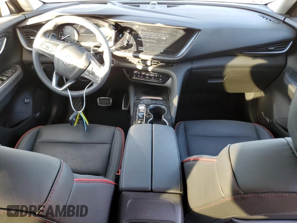 2022 Buick Envision Essence with VIN LRBFZPR4XND021791, listed as a Copart auction lot 85092814 with 27,214 mi miles and Salvage Title. Bid and sale history available at carsss.com. Image 8.