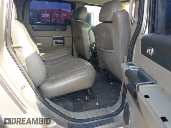 2003 Hummer H2 with VIN 5GRGN23U23H148326, listed as a IAAI auction lot 42068326 with 149,396 mi miles. Bid and sale history available at carsss.com. Image 8.