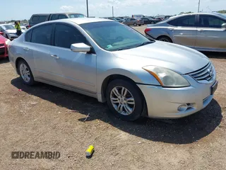 2010 Nissan Altima 2.5 S with VIN 1N4AL2AP2AN494827, listed as a IAAI auction lot 42032924 with 273,491 mi miles. Bid and sale history available at carsss.com. Image 1.